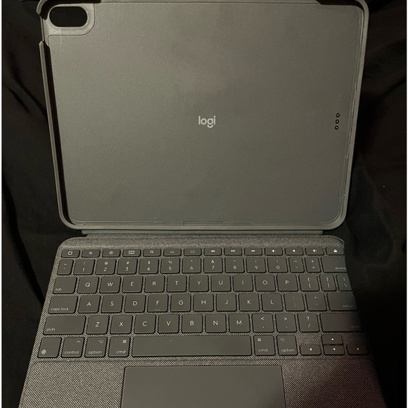 Logitech Tablets & Accessories Logitech Combo Touch Keyboard Folio